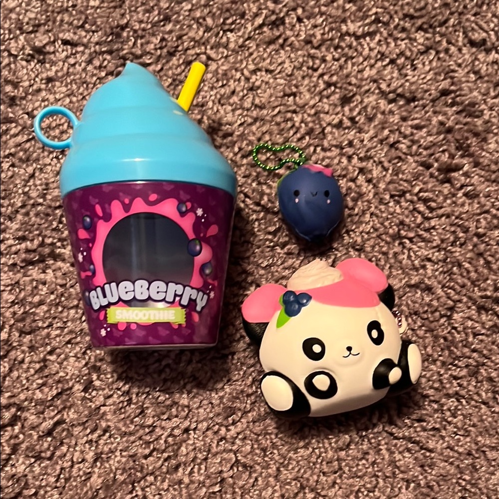 Smooshy Mushy Blueberry Smoothie Toy